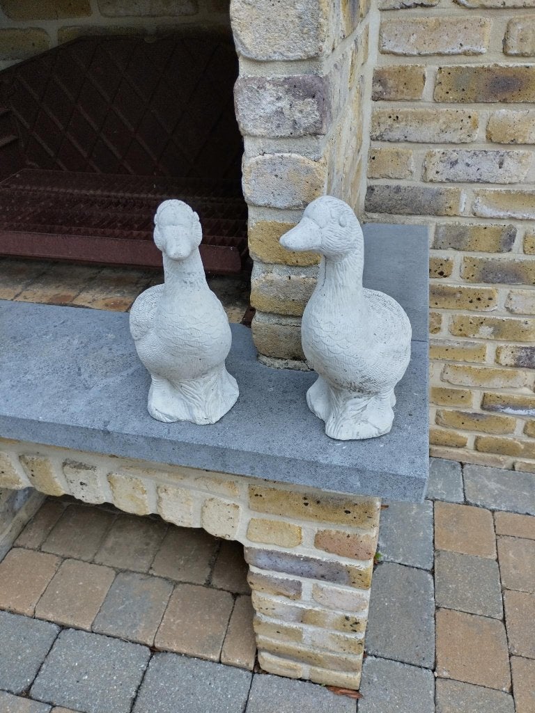 Stenen Tuinbeeld, Enlèvement, Utilisé