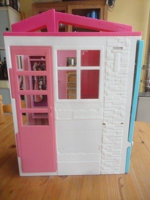 barbie huisje, Ophalen of Verzenden, Gebruikt, Poppenhuis