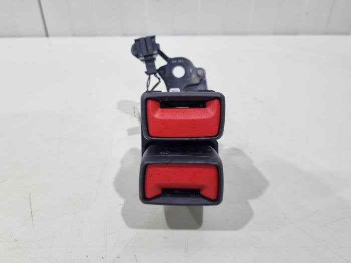 Insertion ceinture de sécurité arrière centre d'un Volksw, Autos : Pièces & Accessoires, Volkswagen, -, 3 mois de garantie, Utilisé
