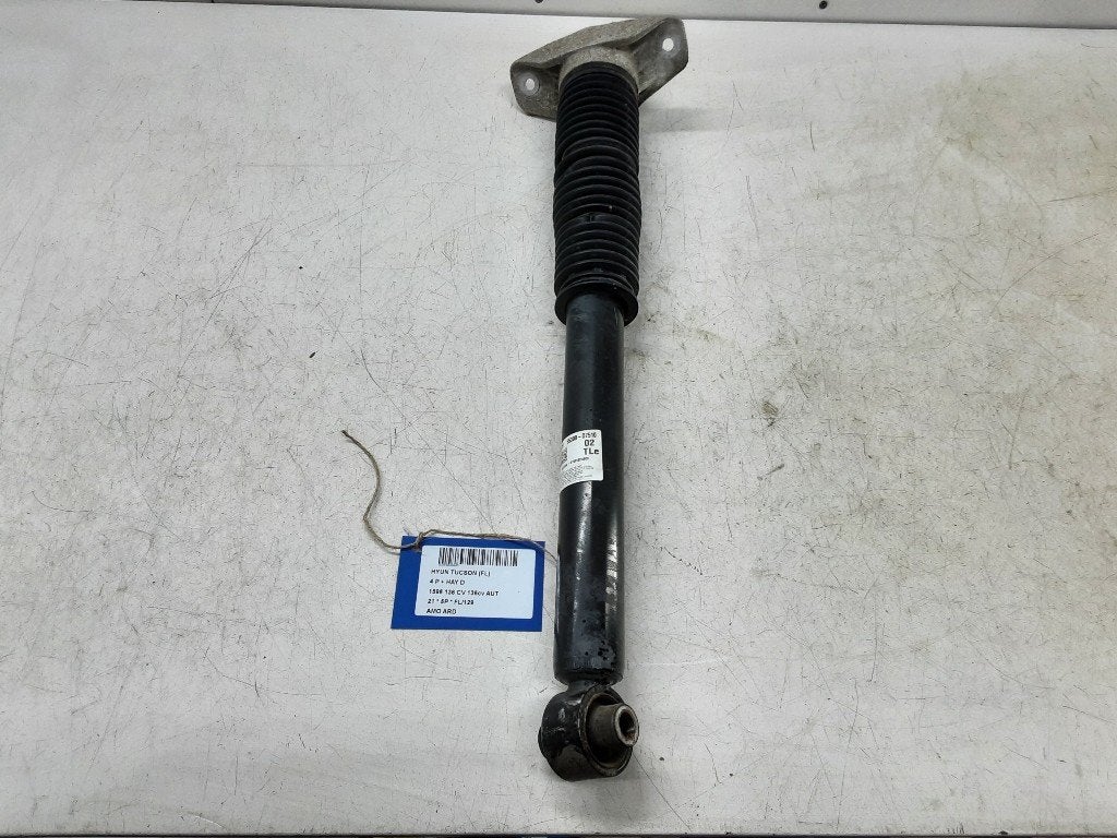 SCHOKBREKER RECHTS ACHTER Hyundai Tucson (TL) (55300D7510), Gebruikt, Mevr. I. Hauben, Hyundai, Rue de l'Espoir 34 34
4030  GRIVEGNÉE, BE