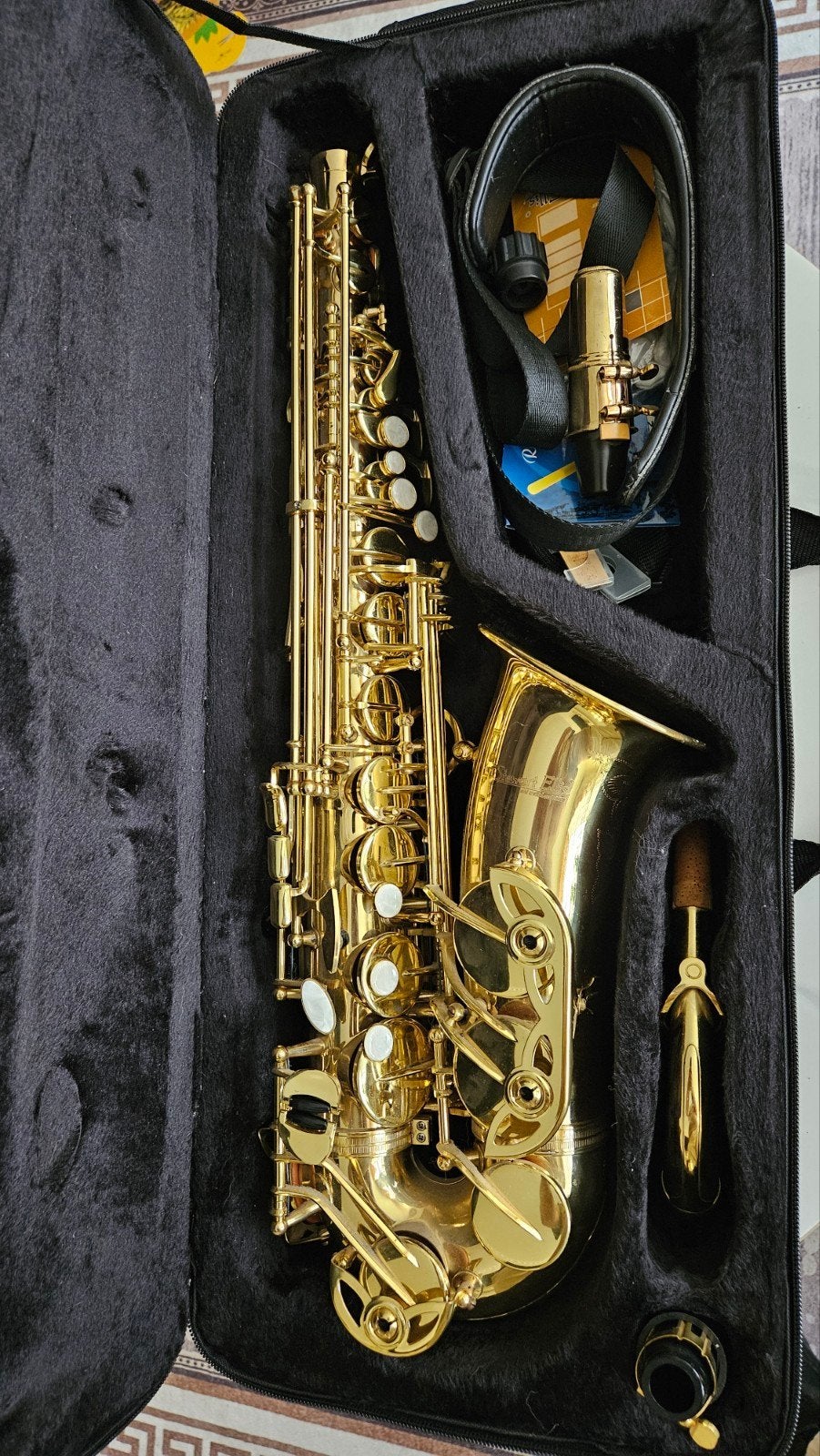 Saxophone alto, Musique & Instruments, Enlèvement, Comme neuf, Alto, Avec valise