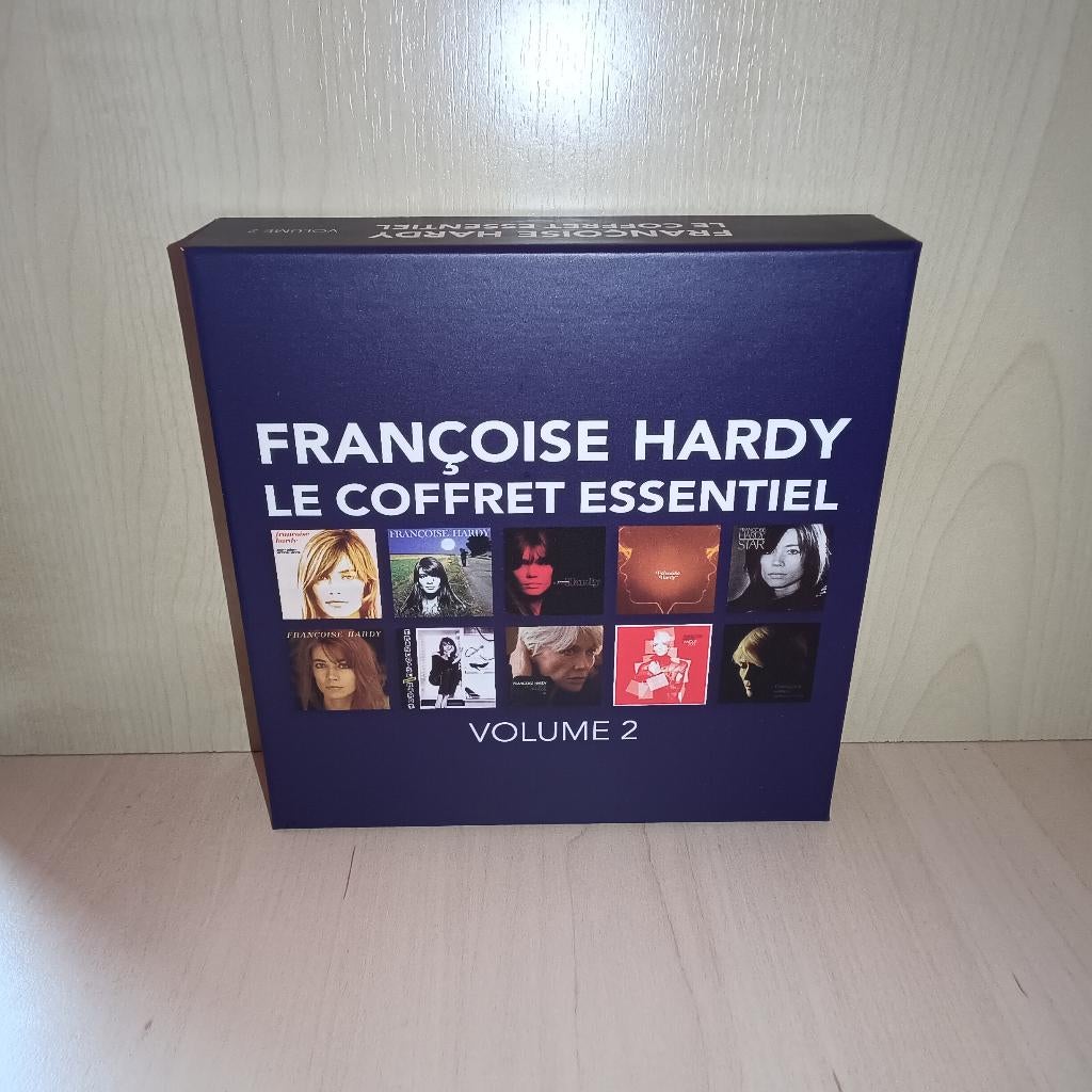 Françoise Hardy - Le Coffret Essentiel Vol.2 (10 CD) Rare !!, Cd's en Dvd's, Cd's | Schlagers, Verzenden, Zo goed als nieuw, Boxset