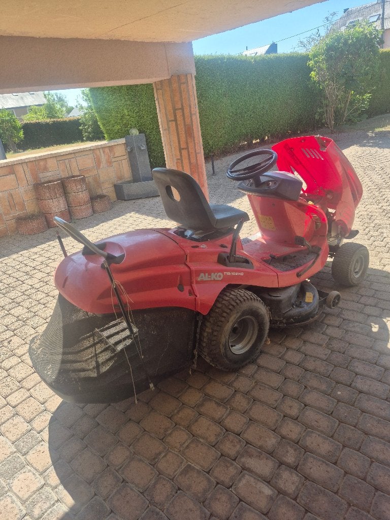 2 tracteurs tondeuses, Enlèvement, Utilisé, Démarrage électrique, 90 à 120 cm