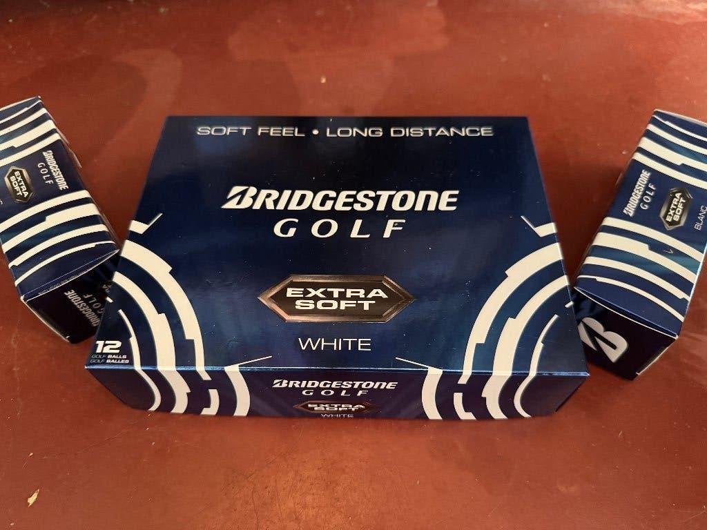lot de 39 nouvelles balles de golf blanches BRIDGESTONE, Enlèvement ou Envoi, Neuf, Balle(s)