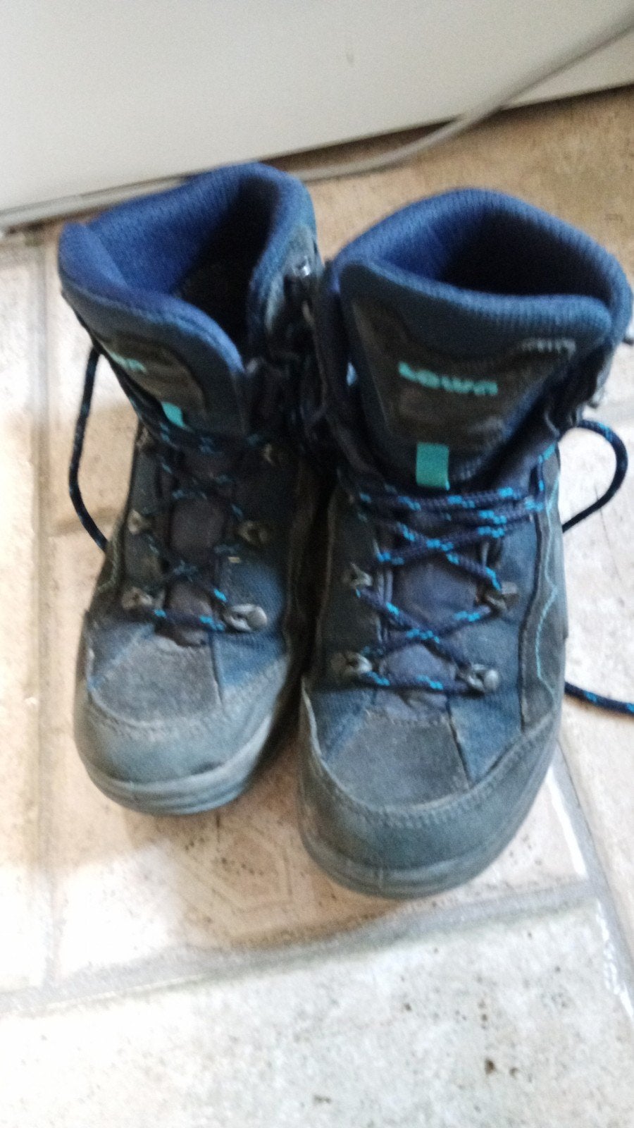 wandelschoenen kinderen maat 35, Sport en Fitness, Ophalen of Verzenden, Zo goed als nieuw