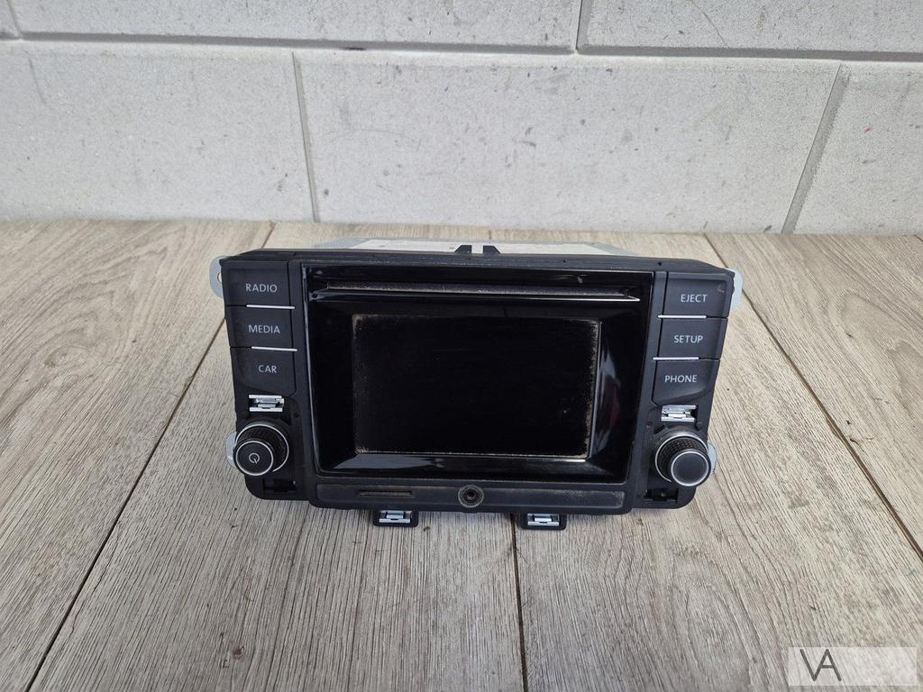 VW Polo 6C 2014 - 2018 radio met scherm 6c0035869E €150, Auto-onderdelen, Gebruikt, -, Volkswagen, -