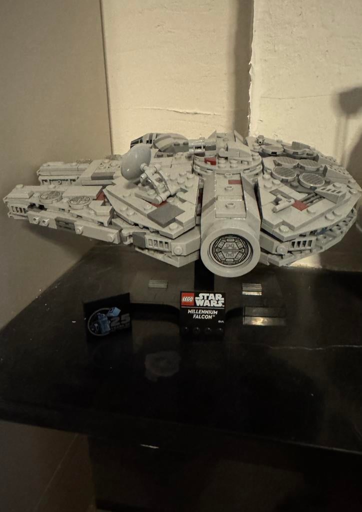 6 LEGO helmen star wars 1 LEGO schip star wars., Verzamelen, Ophalen, Nieuw, Beeldje of Buste
