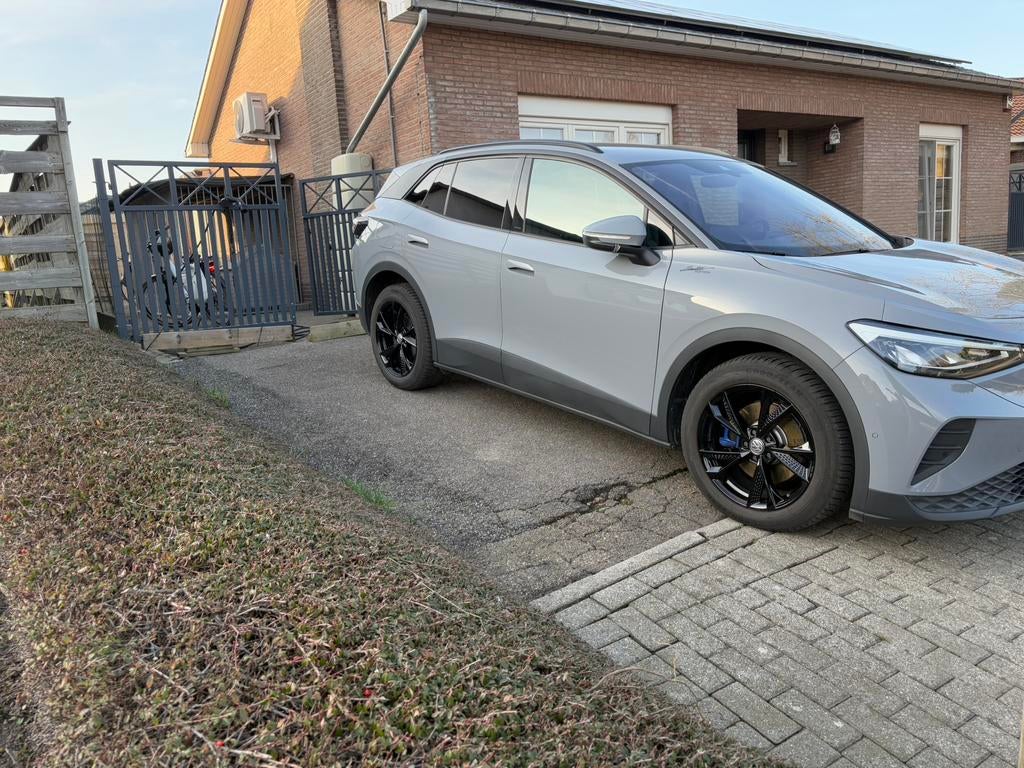 Vw id 4  limited editie 52kw, Auto's, Volkswagen, Automaat, Lichtsensor, Elektrisch, Particulier