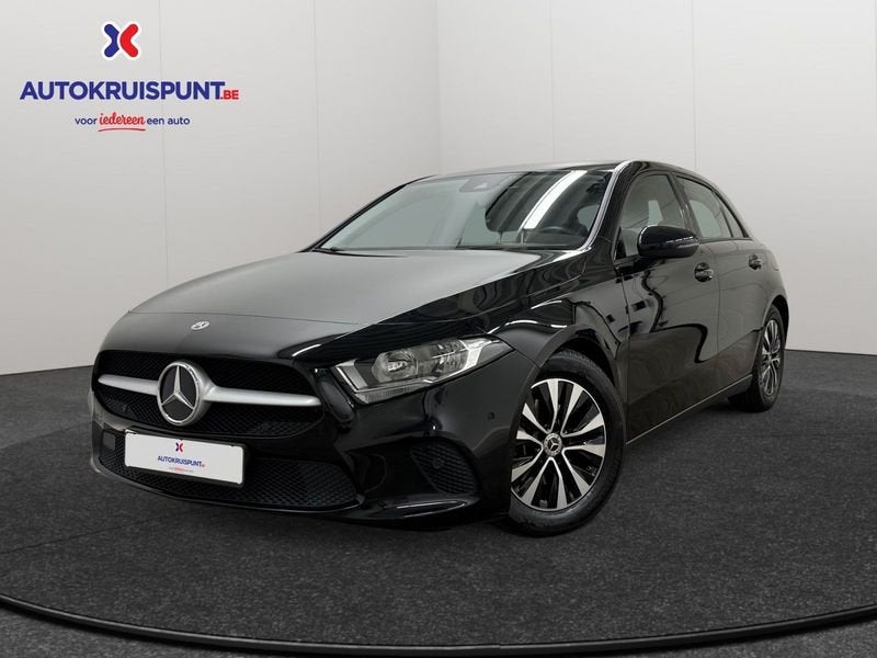 Mercedes-Benz Classe A 180 i Essential Line, Auto's, Stof, Gebruikt, Euro 6, 4 cilinders