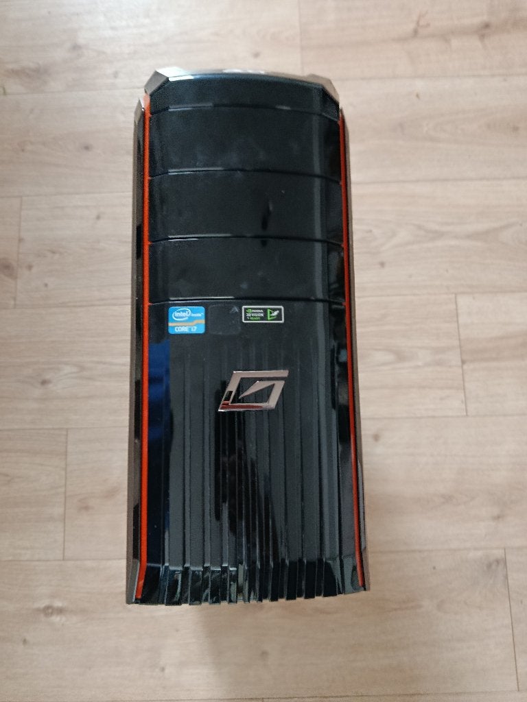 Acer Predator i7, Computers en Software, Desktop Pc's, Ophalen, SSD
