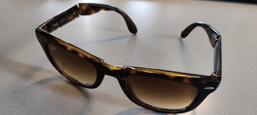 Lunettes de soleil Ray-Ban, Handtassen en Accessoires, Zonnebrillen en Brillen | Dames, Ophalen of Verzenden, Bruin, Zonnebril