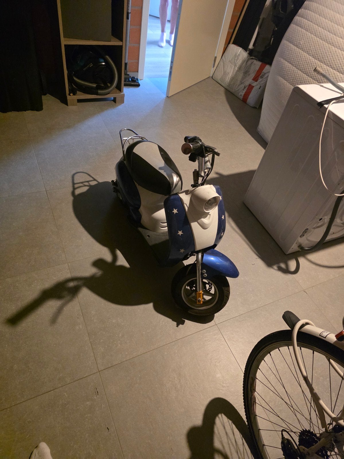 Elektrische kinder scooter, Ophalen