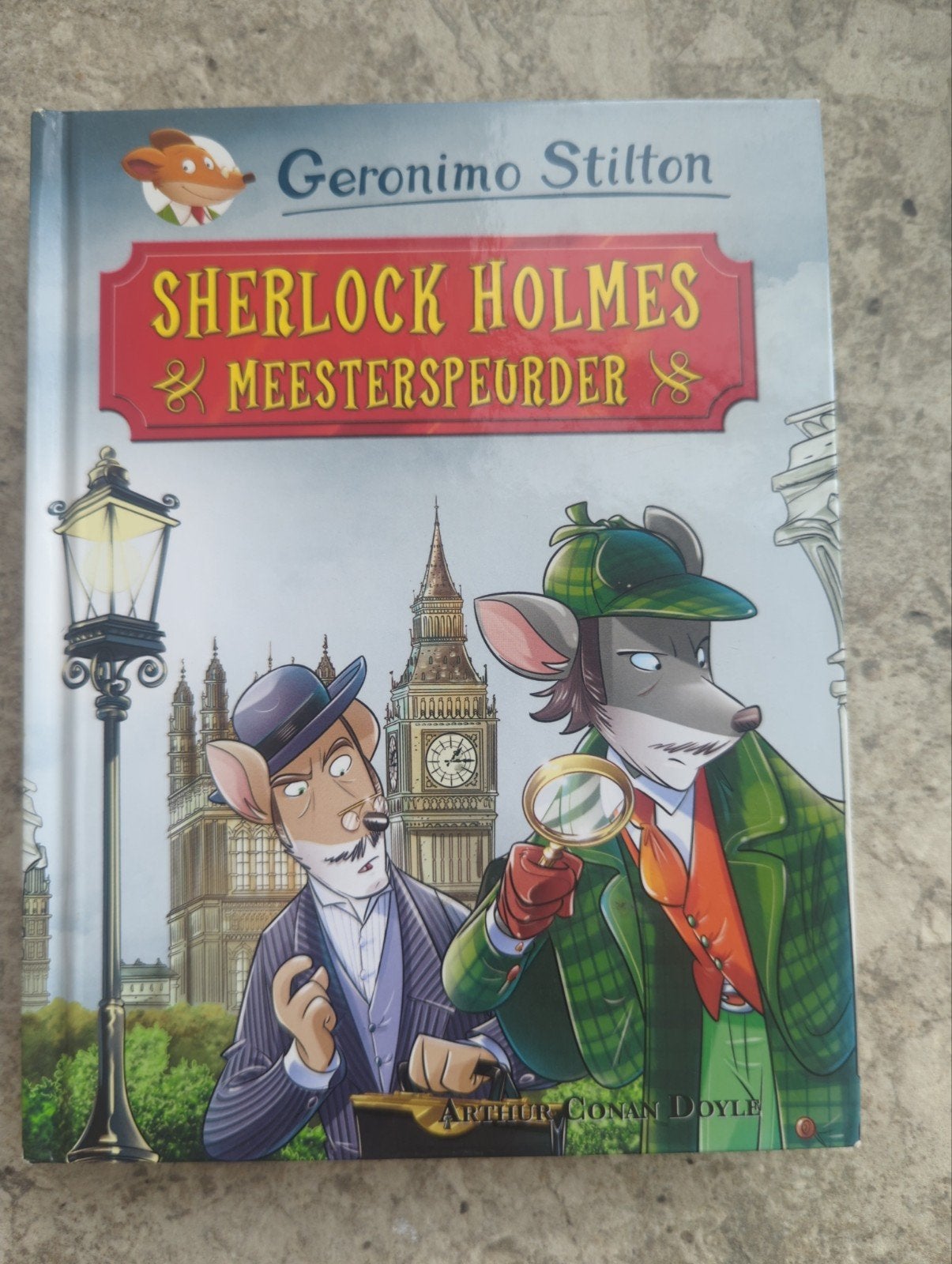 Geronimo Stilton - Sherlock Holmes, meesterspeurder, Ophalen of Verzenden, Geronimo Stilton