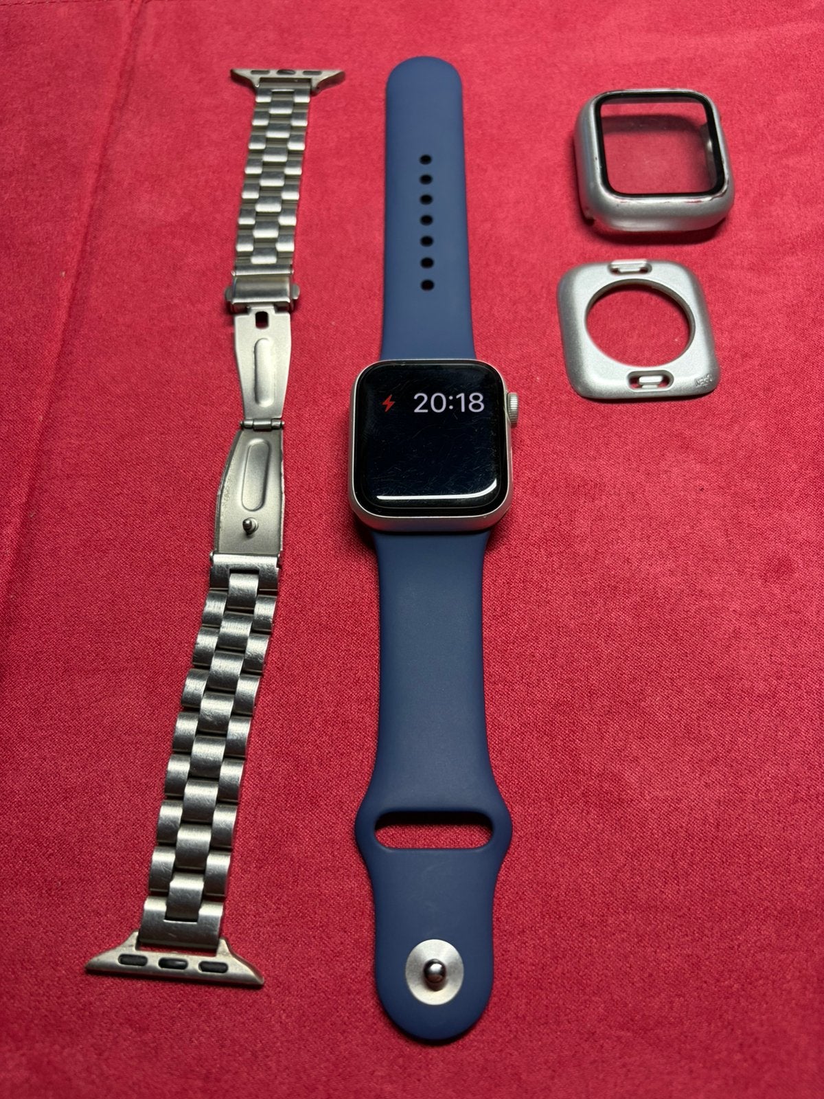 Montre Apple Watch SE 40mm, Bijoux, Sacs & Beauté, Enlèvement ou Envoi, Utilisé