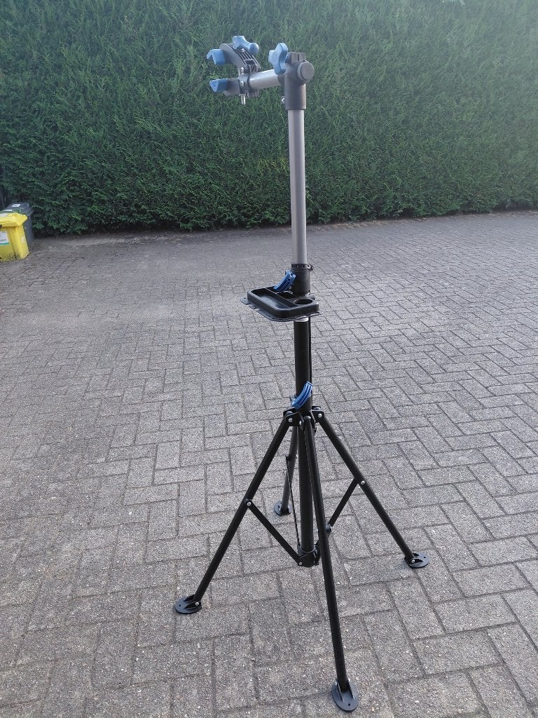 fietsen staander, Fietsen en Brommers, Ophalen, Zo goed als nieuw, Overig gereedschap