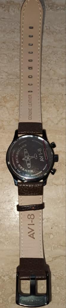 Nieuw ongedragen AVI-8 horloge., Ophalen