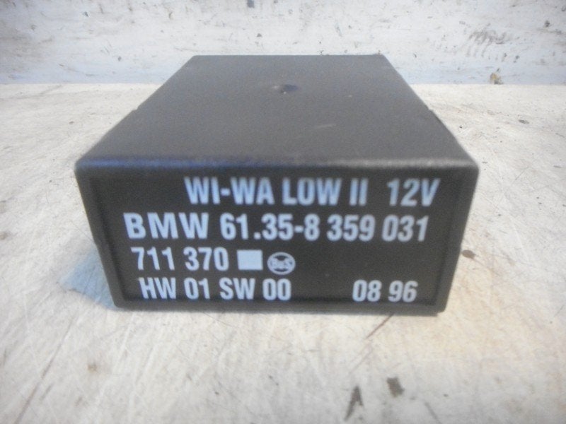 DIVERS RELAIS BMW 3 serie (E36 / 4) (61.35-8359031), Utilisé, BMW, Petuelring 130
80809  München, DE, Bayerische Motoren Werke AG