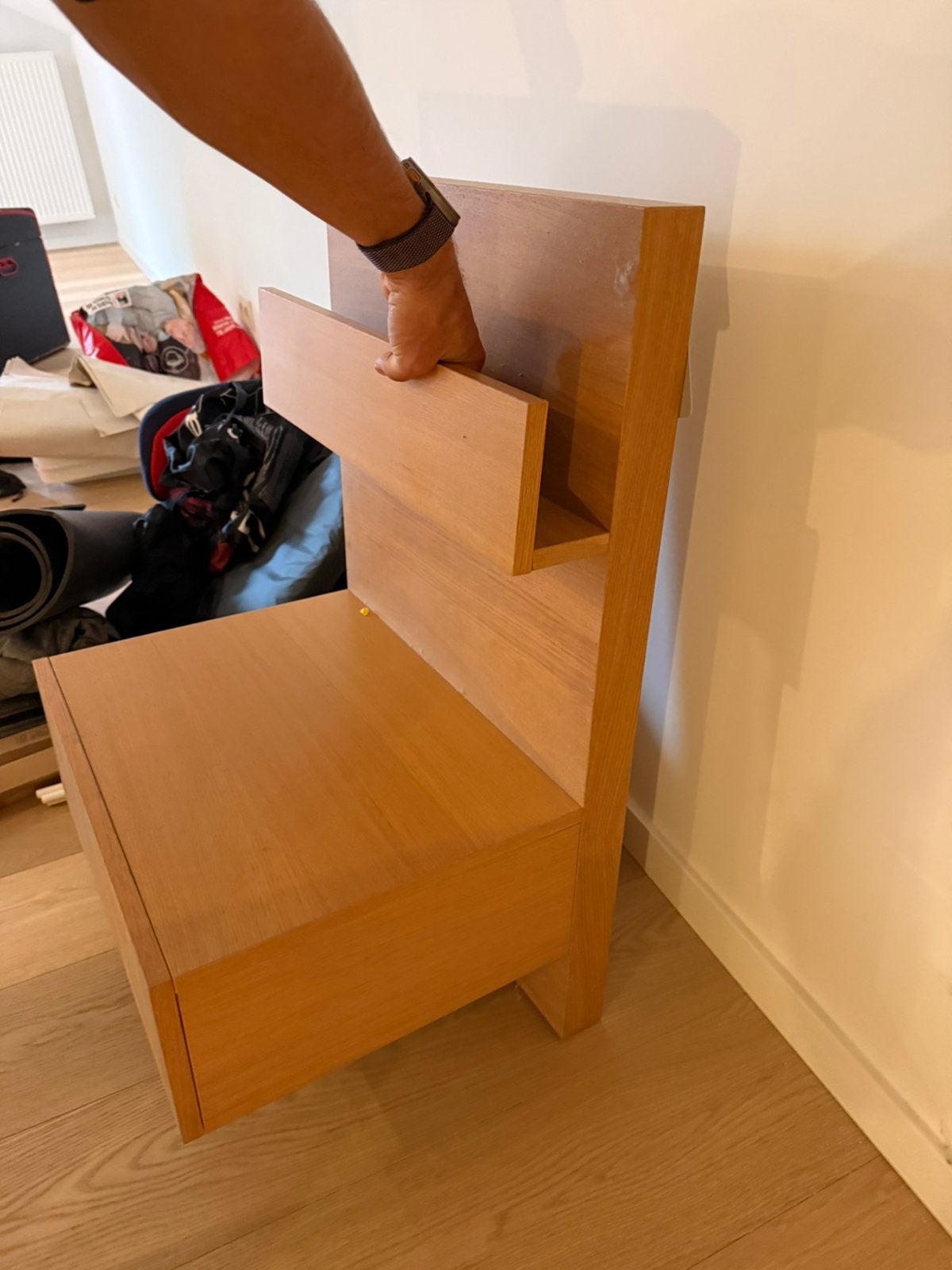 Malm nachtkastje, Huis en Inrichting, Ophalen, Gebruikt