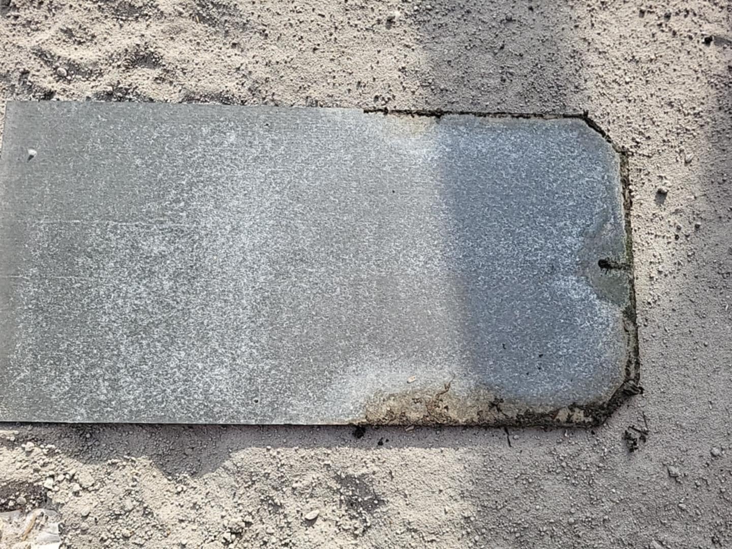 Ardoise 60x30 a donner +-18m²