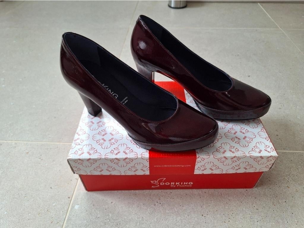 Schoenen met hak Dorking by Fluchos, Ophalen, Nieuw