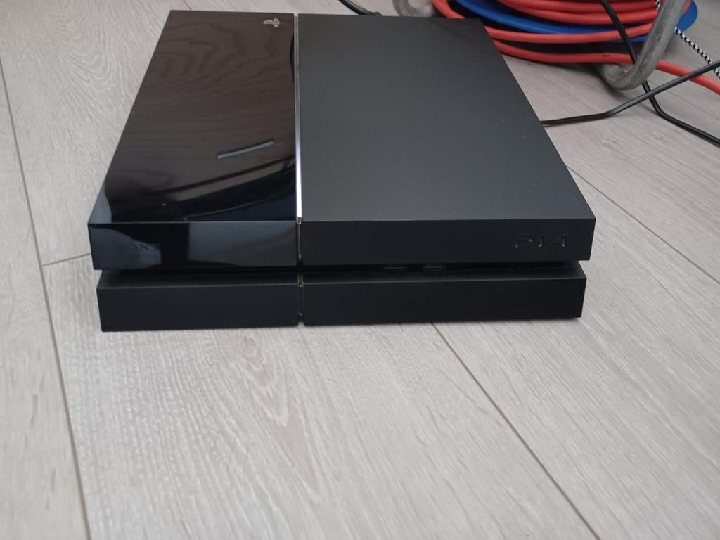 Playstation 4, Ophalen