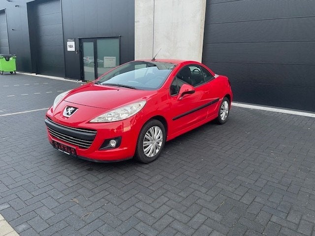 Peugeot 207 1.6I Cabrio ( Hardtop ) goede en mooie staat, Voorwielaandrijving, Stof, 4 cilinders, Cabriolet