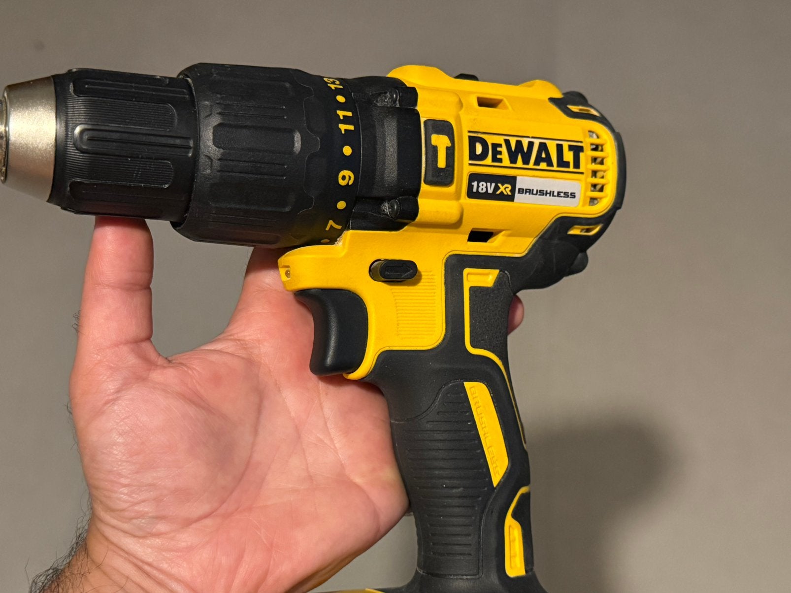 Dewalt dcd778 visseuse foreuse percussion, Bricolage & Construction, Outillage | Foreuses, Enlèvement ou Envoi, Comme neuf
