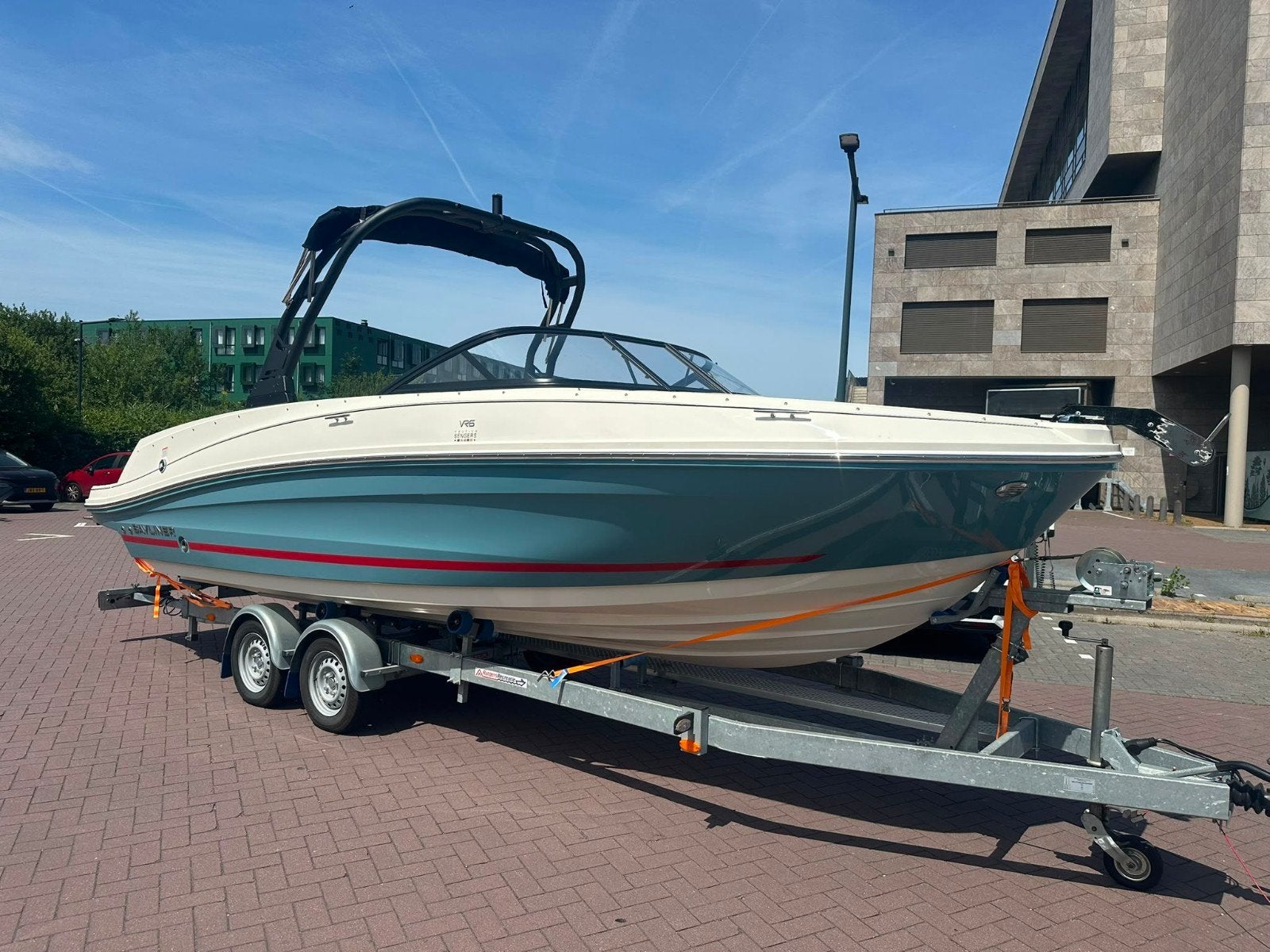 Bayliner VR6 - 4.5L - tower/bimini - DEMO - prachtige boot, Ophalen, Zo goed als nieuw, Bayliner, 200 pk of meer