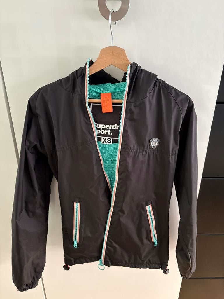 Veste pluie imperméable Superdry - Taille XS, Kleding | Dames, Ophalen of Verzenden, Zo goed als nieuw