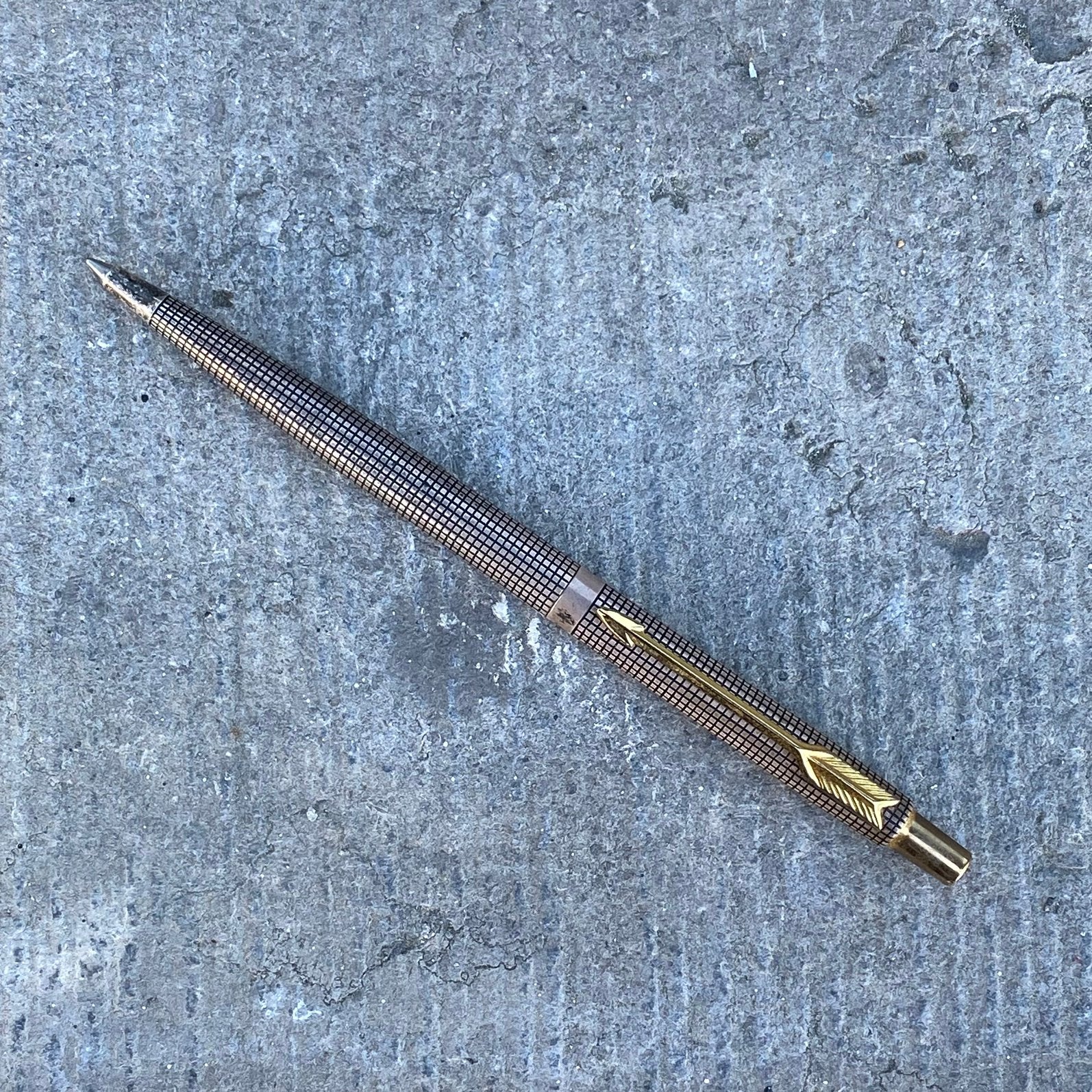 Parker 75 balpen, ciselé, sterling (zilver), Verzamelen, Ophalen of Verzenden, Zo goed als nieuw, Balpen, Parker