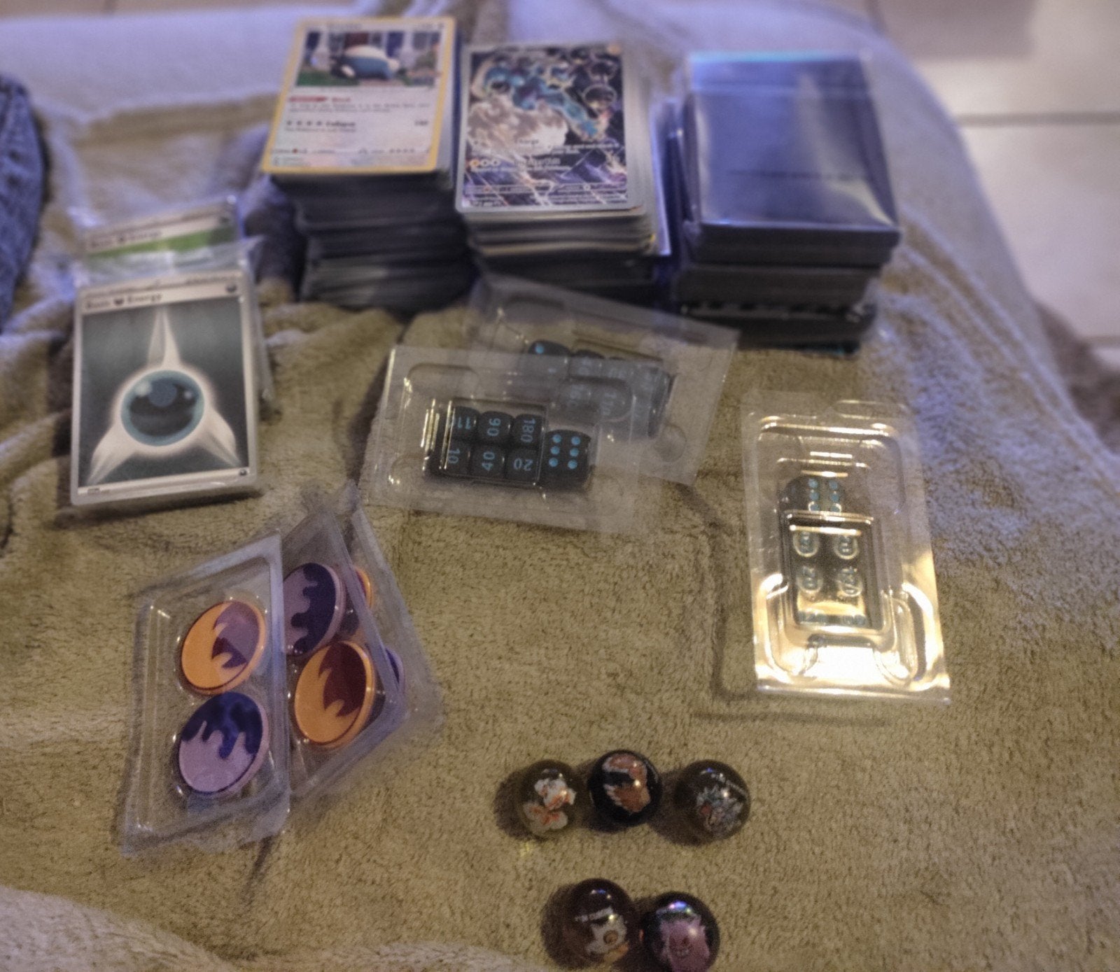 lot Pokemon, Hobby en Vrije tijd, Ophalen of Verzenden, Zo goed als nieuw, Meerdere kaarten, Foil
