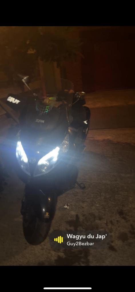 Sym maxisym 400 abs, Autres modèles, Utilisé, Essence, Enlèvement