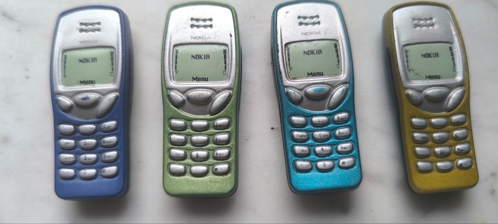 lot nokia 3210 déco magnet, Telecommunicatie, Ophalen of Verzenden, Zo goed als nieuw