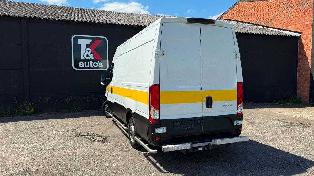 Iveco Daily 2.3 D 2016, Auto's, Iveco, Bedrijf, Te koop, Handgeschakeld