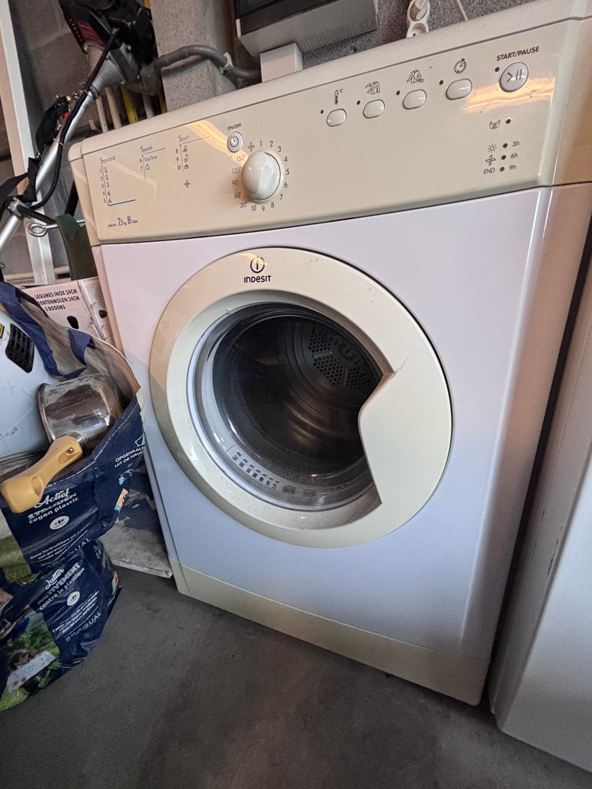 Seche linge evacuation, Electroménager, 6 à 8 kg, Évacuation d'air, Chargeur frontal, Enlèvement