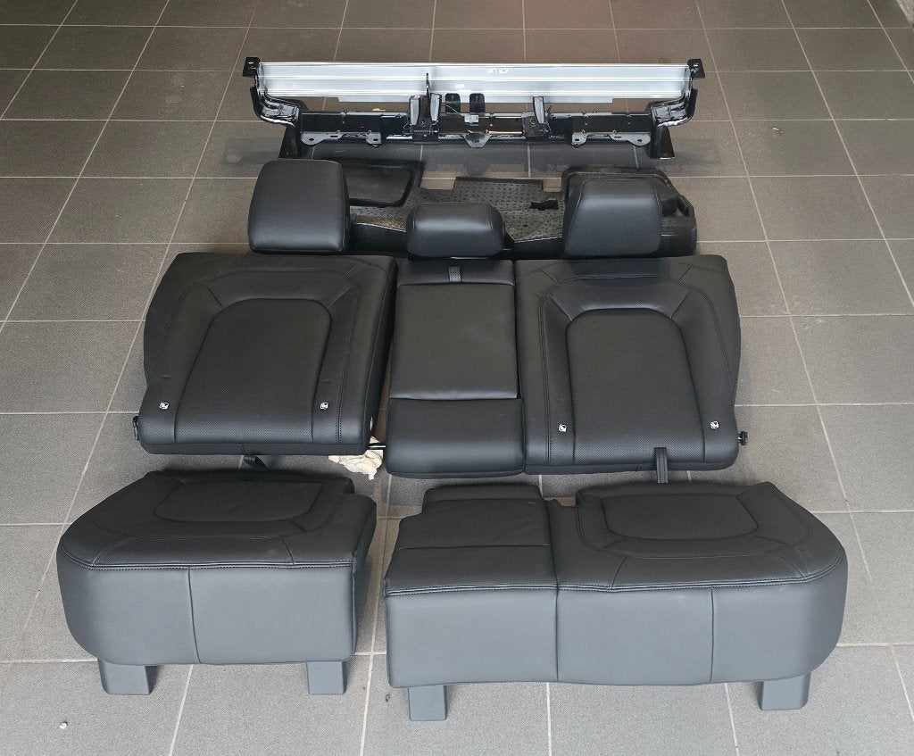 Siège arrière du Defender (neuf), Enlèvement, Neuf, Land Rover