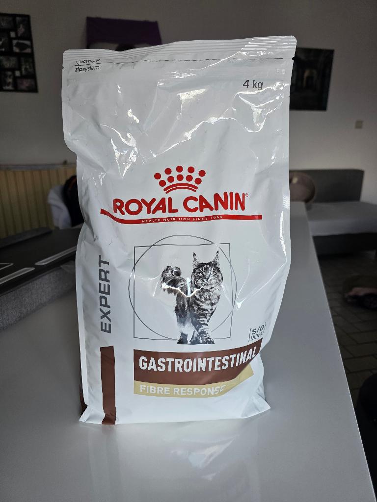 Royal canin fibre response chat 4kg, Enlèvement, Chat