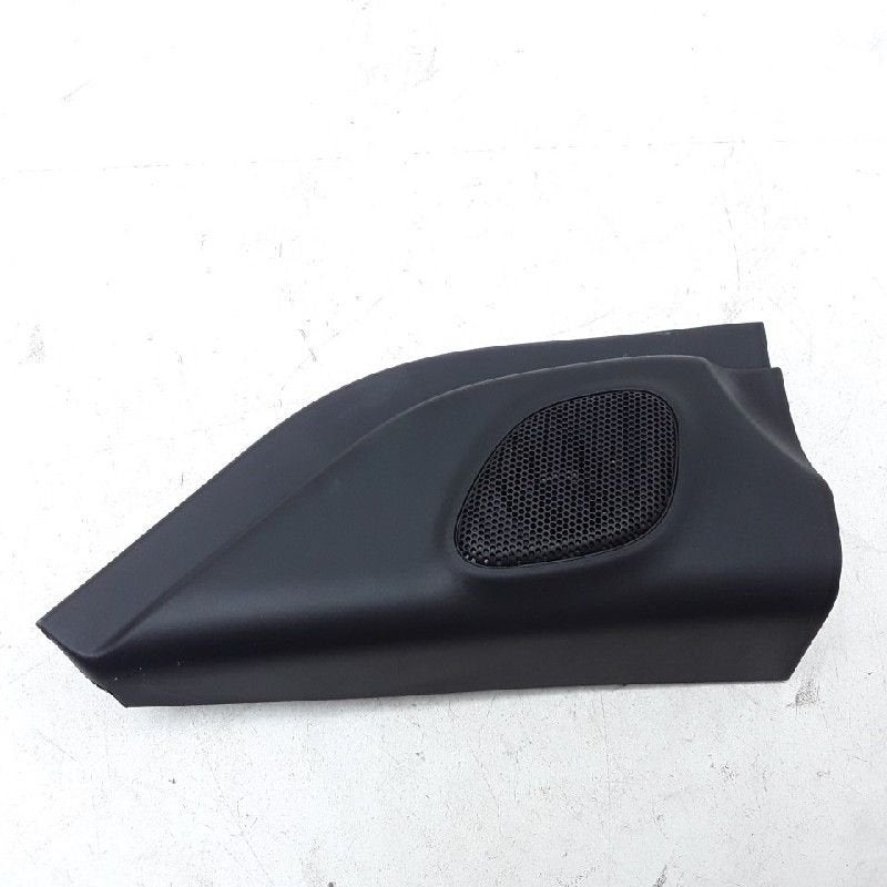 LUIDSPREKER Suzuki Baleno (EW / FW) (01-2016/-), Gebruikt, Suzuki