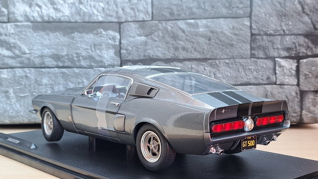 Shelby GT500 1:18éme, Enlèvement ou Envoi, Solido, Voiture, Solido
