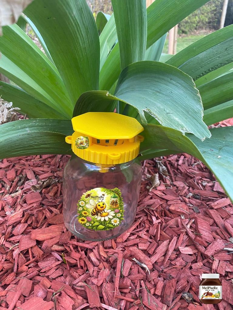 Piège à frelon asiatique Nutella AVEC TOIT! – Vespa velutina, Animaux & Accessoires, Insectes & Araignées, Abeilles