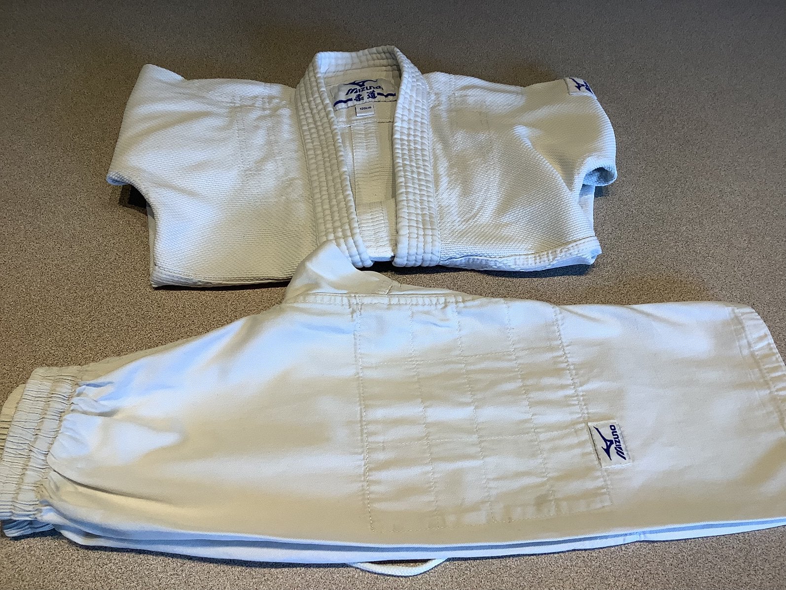 Judopak 120 Mizuno, Sport en Fitness, Ophalen of Verzenden, Gebruikt, Judo, Vechtsportpak