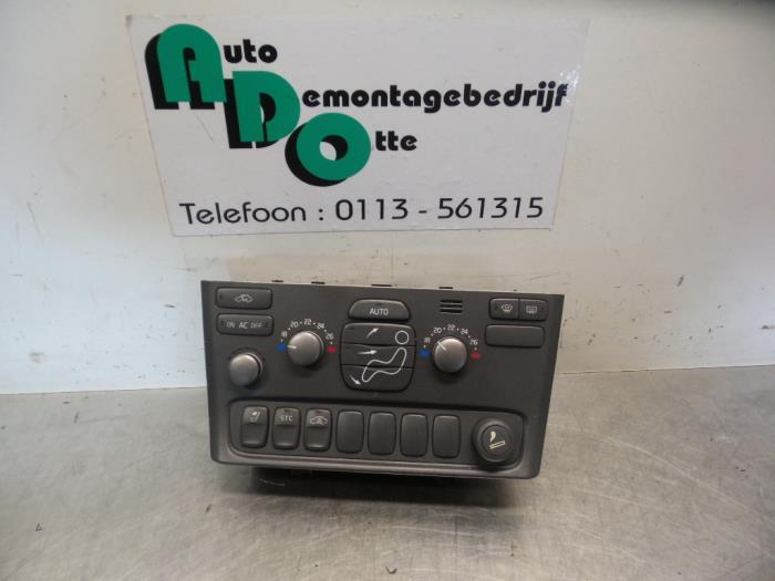 Panneau de commandes chauffage d'un Volvo S80, -, 3 mois de garantie, -, -
