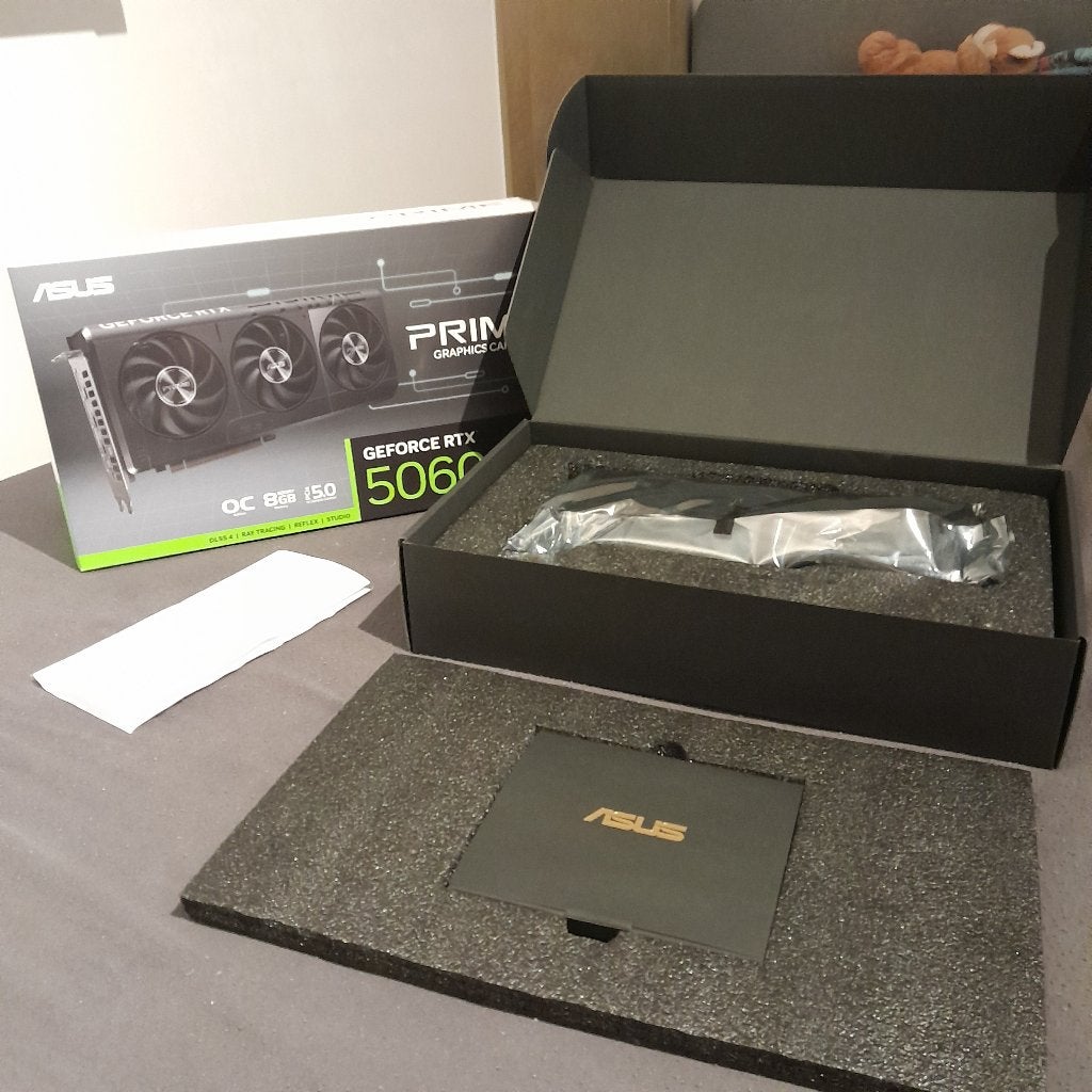 ​ASUS PRIME GeForce RTX 5060 OC 8GB (Quasi neuve + Facture), Computers en Software, Videokaarten, Overige soorten, Ophalen of Verzenden