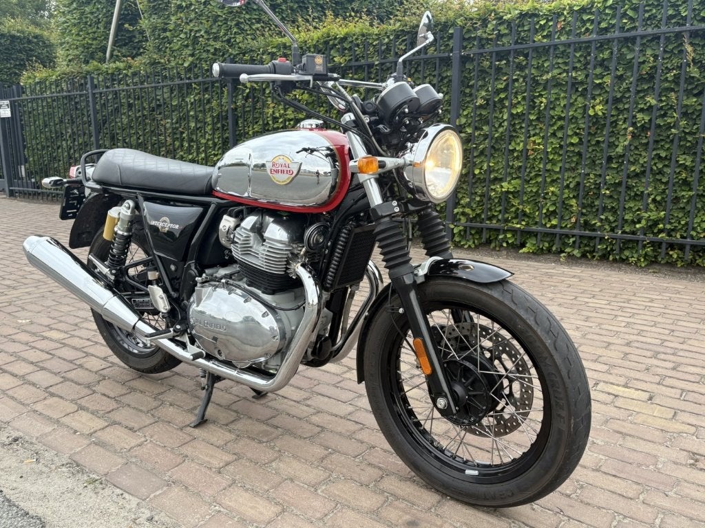 Royal Enfield Interceptor 650, Motoren, Motoren | Royal Enfield, 2 cilinders, ABS, Handgeschakeld, 650 cc