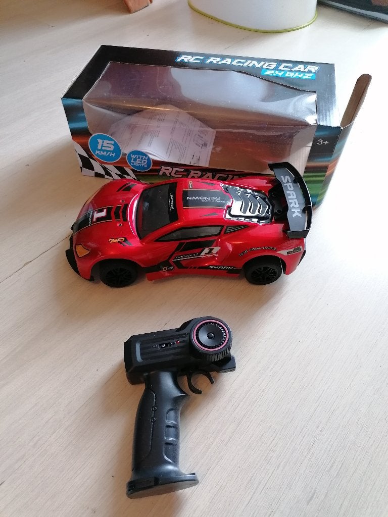 Voiture télécommandée Spark, Comme neuf