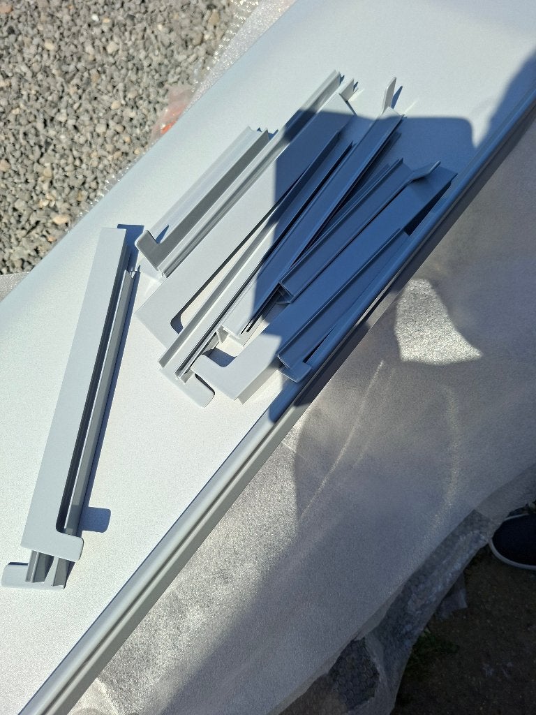 Tablettes aluminium, Enlèvement, Neuf, Autres types
