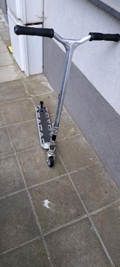 Trotinette freestyle en très bon état, Vélos & Vélomoteurs, Enlèvement
