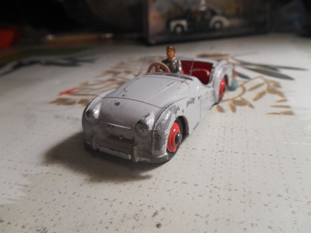 Dinky toys triumph TR2, Hobby en Vrije tijd, Ophalen of Verzenden, Gebruikt, Auto, Dinky Toys
