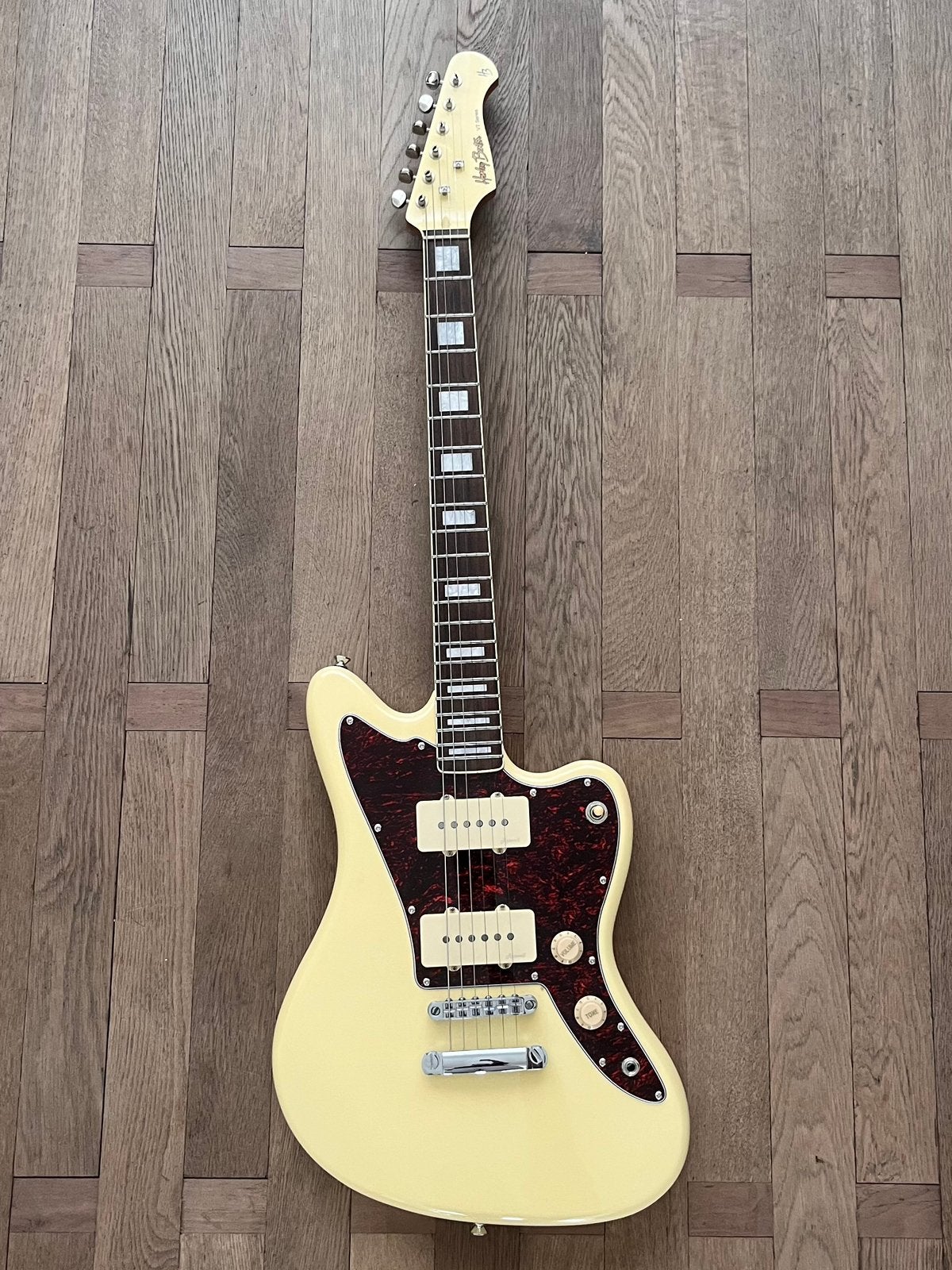 Harley Benton Jazzmaster, Muziek en Instrumenten, Ophalen, Zo goed als nieuw, Overige merken