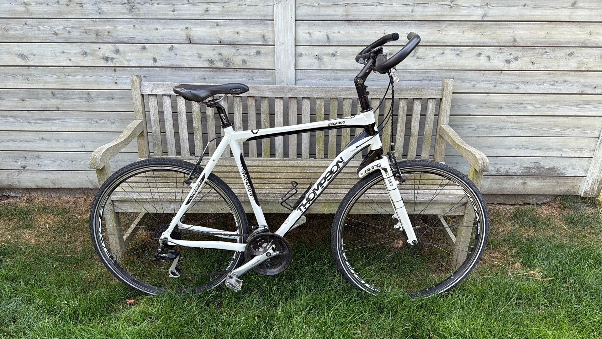 Thompson Orlando herenfiets – Shimano Alivio, Vélos & Vélomoteurs, Vélos | Hommes | Vélos de sport & Vélo de randonnée, Utilisé